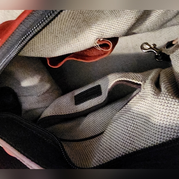 Dooney & Bourke Scarlet & Brown Shoulder Bag - Picture 5 of 8